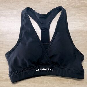 - Alphalete sports bra